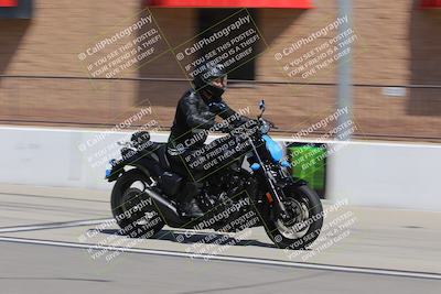 media/Aug-27-2022-Fastrack Riders (Sat) [[c588535105]]/Level 2/Session 1 Start Finish/
